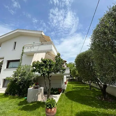 Apartment Soula *